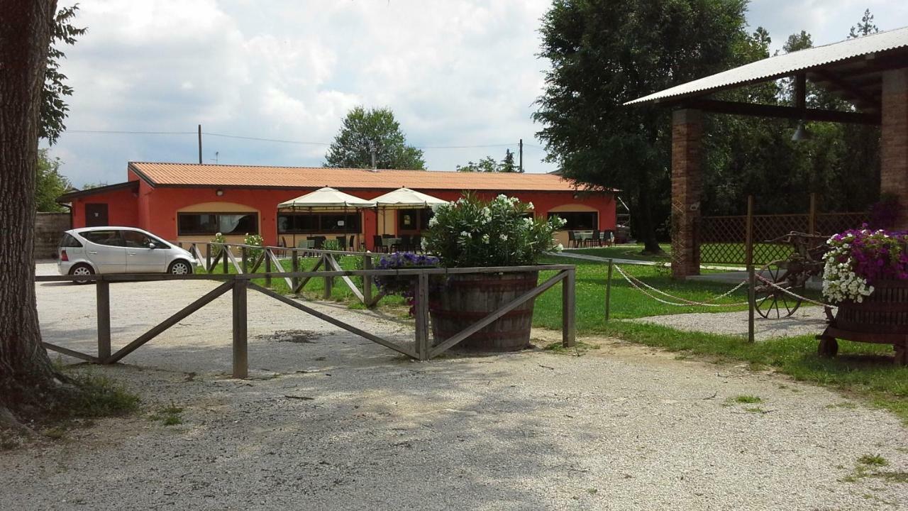 Agriturismo Le Giarine Fogliano Redipuglia ภายนอก รูปภาพ